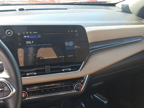 Used 2025 Chevrolet Equinox ACTIV AWD/4WD image 19