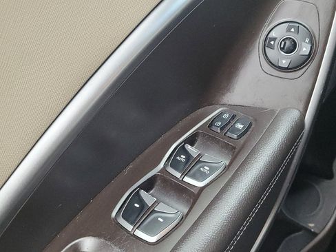 Used 2018 Hyundai Santa Fe Sport w/ 2.4L Tech Package 04 FWD image 27