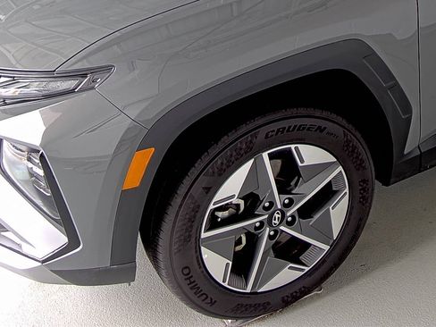 Used 2025 Hyundai Tucson SEL image 7