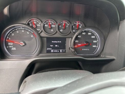 Used 2022 GMC Sierra 1500 Pro w/ Sierra Value Package image 9