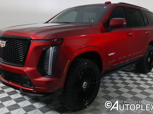 Used 2026 Cadillac Escalade V AWD/4WD image 9