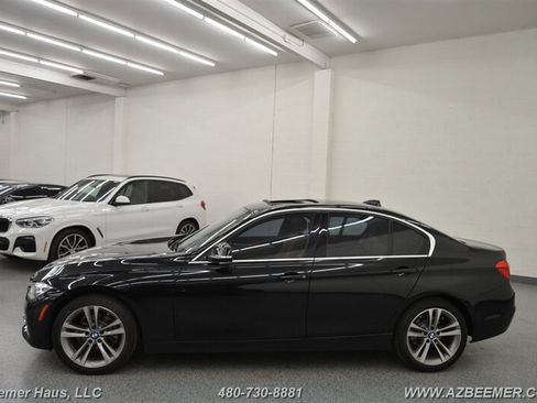 Used 2016 BMW 328i Sedan w/ Premium Package image 4