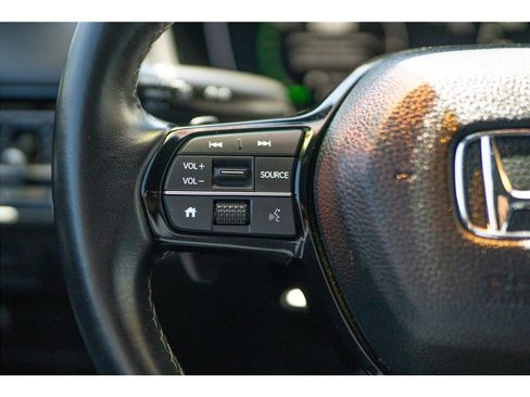 Used 2025 Honda Civic Sport image 8