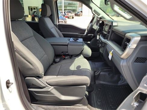 New 2025 Ford F450 XL w/ XL Chrome Package image 14