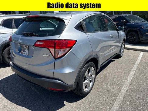 Used 2018 Honda HR-V LX image 6