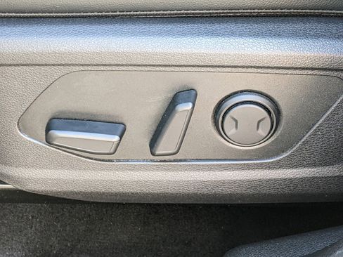 Certified 2023 Kia Sportage EX image 17