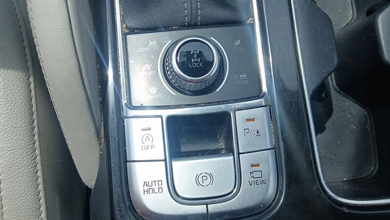 Used 2021 Kia Telluride SX w/ Towing Package AWD/4WD image 16