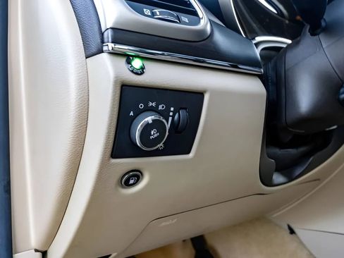 Used 2014 Jeep Grand Cherokee Overland w/ Advanced Technology Group AWD/4WD image 25