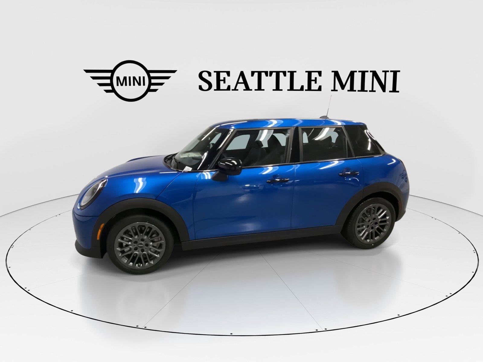 New 2026 MINI Cooper 4-Door Hardtop FWD image 6