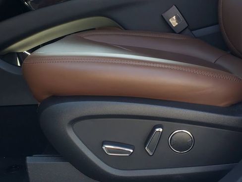 Used 2023 Lincoln Nautilus Reserve AWD/4WD image 8