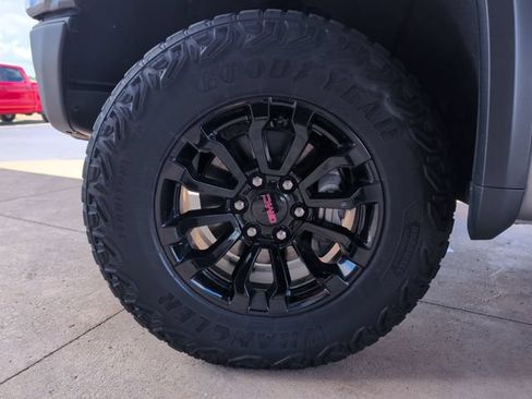Used 2023 GMC Sierra 1500 AT4X AWD/4WD image 26