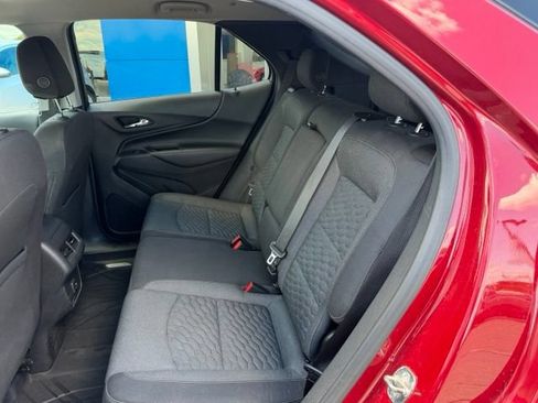 Used 2020 Chevrolet Equinox LT w/ Driver Convenience Package AWD/4WD image 25
