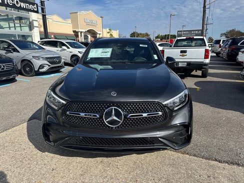 New 2025 Mercedes-Benz GLC 350e 4MATIC image 2