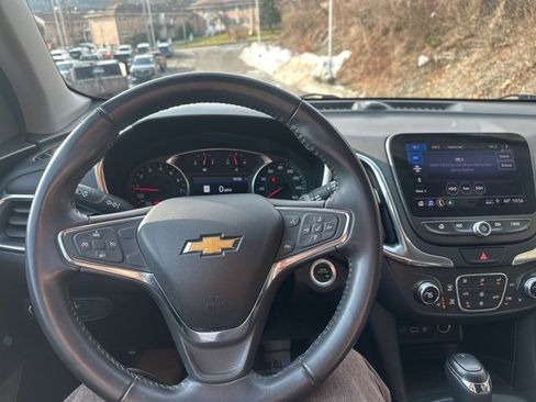 Used 2019 Chevrolet Equinox LT w/ Lights and Bright Package image 15