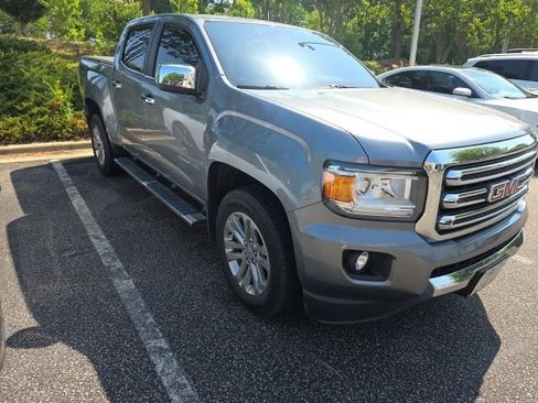 Used 2020 GMC Canyon SLT w/ Trailering Package RWD image 3