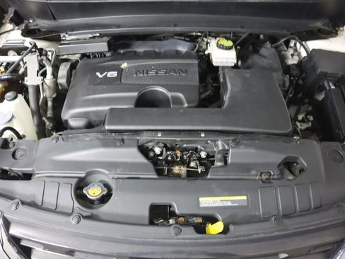 Used 2019 Nissan Pathfinder SL image 36