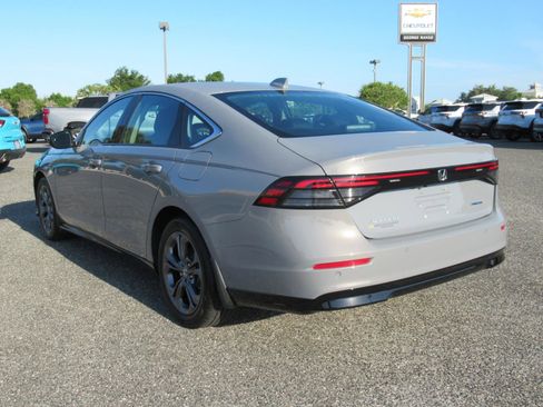 Used 2024 Honda Accord EX-L image 5