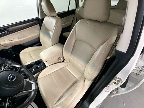 Used 2018 Subaru Outback 2.5i Limited image 19