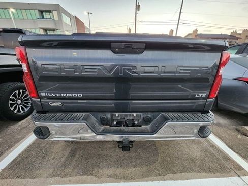 Used 2019 Chevrolet Silverado 1500 LTZ w/ LTZ Texas Edition image 5