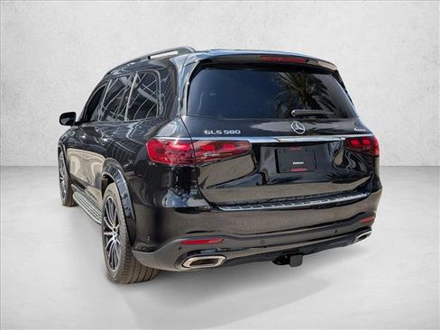 New 2026 Mercedes-Benz GLS 580 4MATIC image 8