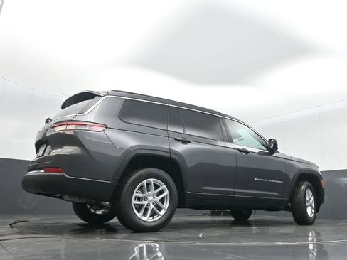 New 2026 Jeep Grand Cherokee L Laredo image 33