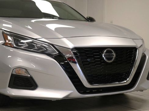 Used 2019 Nissan Altima 2.5 SR AWD/4WD image 87