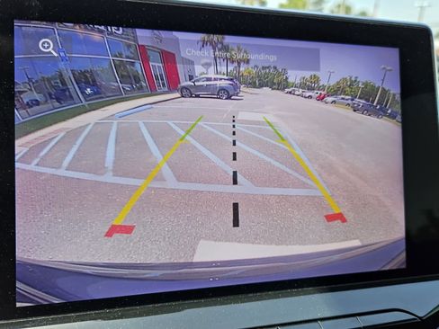 Used 2022 Jeep Compass Latitude image 9