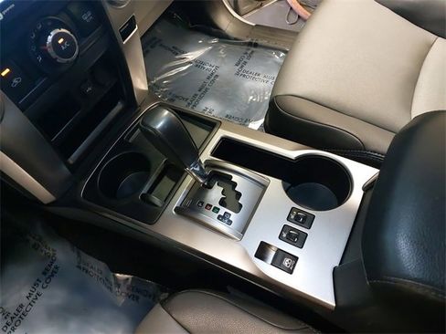 Used 2022 Toyota 4Runner SR5 Premium image 24