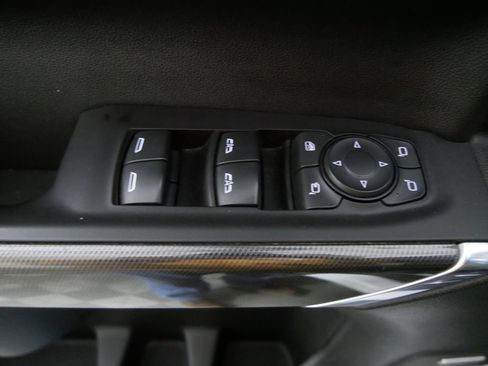 Used 2020 GMC Sierra 1500 AT4 image 14