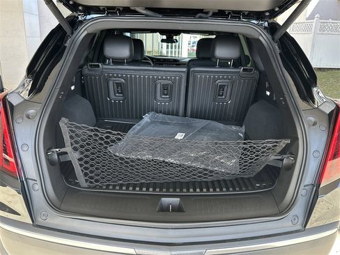 New 2025 Cadillac XT5 Luxury w/ LPO, Floor Liner Package image 28