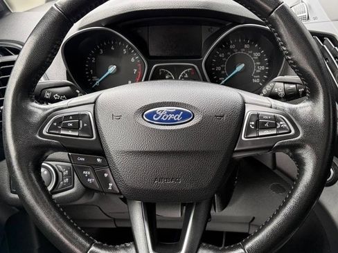 Used 2019 Ford Escape SEL AWD/4WD image 18