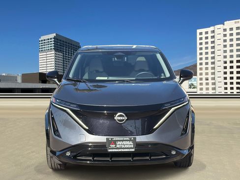 Used 2024 Nissan Ariya FWD image 2