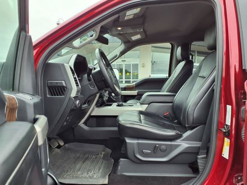 Used 2019 Ford F150 Lariat w/ Equipment Group 502A Luxury AWD/4WD image 26