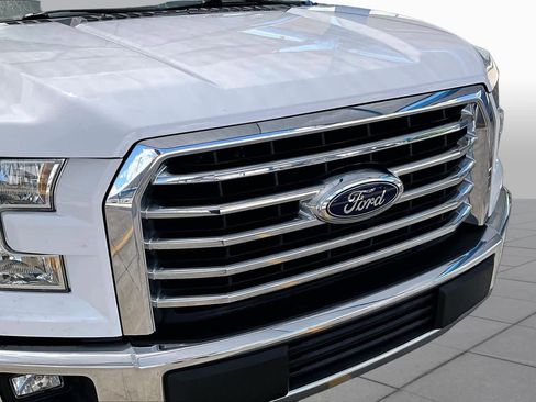 Used 2015 Ford F150 XLT w/ Equipment Group 302A Luxury RWD image 30