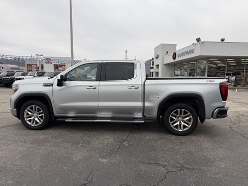 Used 2020 GMC Sierra 1500 SLT w/ SLT Premium Package image 6