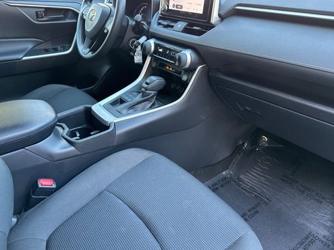Used 2024 Toyota RAV4 LE image 18
