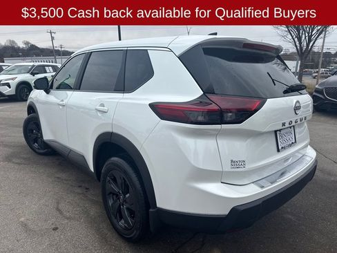 New 2026 Nissan Rogue SV image 6