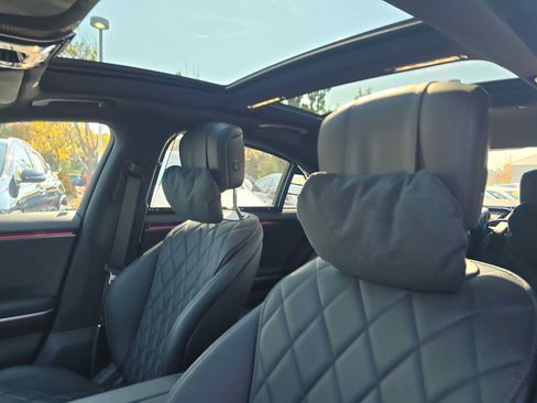 Used 2024 Mercedes-Benz S 580 4MATIC Sedan image 39