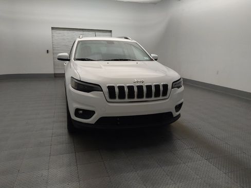 Used 2019 Jeep Cherokee Latitude Plus FWD image 14