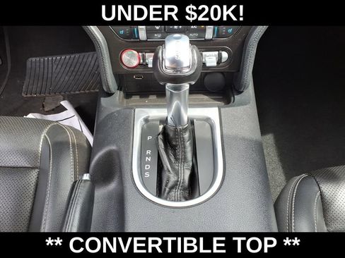 Used 2022 Ford Mustang Premium image 24