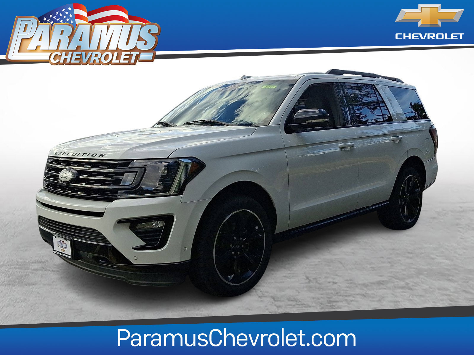 Used 2021 Ford Expedition Limited AWD/4WD image 3