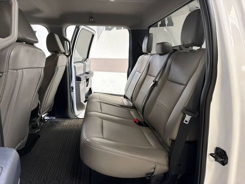 Used 2022 Ford F250 XL w/ STX Appearance Package RWD image 33
