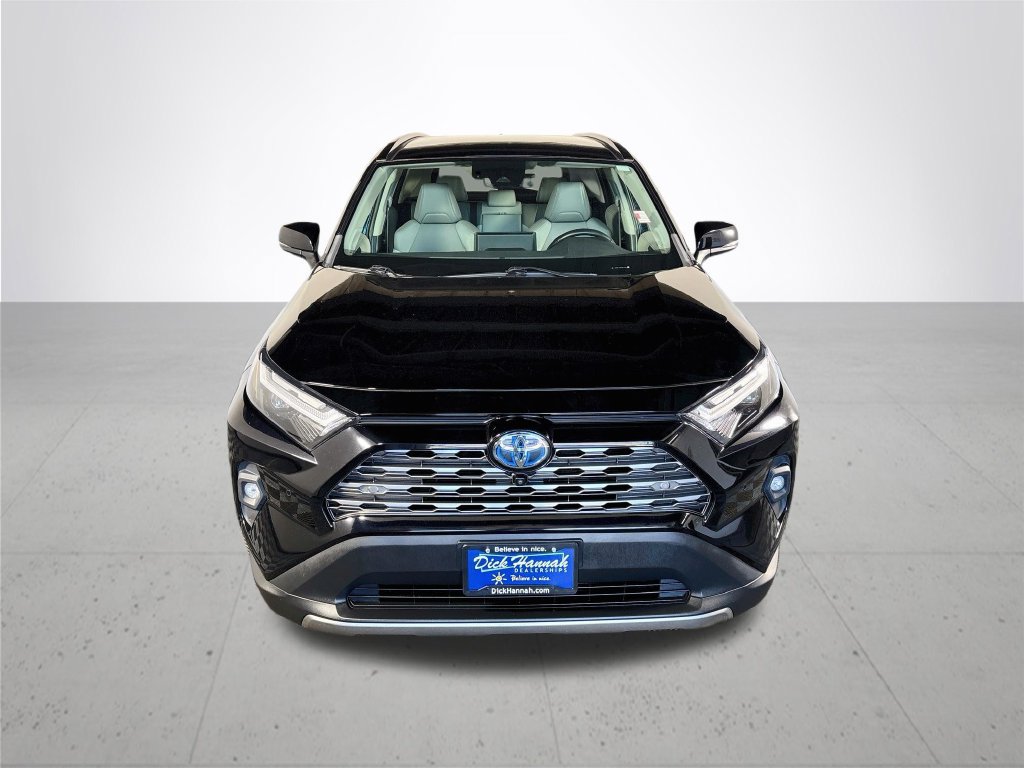 Used 2022 Toyota RAV4 Limited AWD/4WD image 3