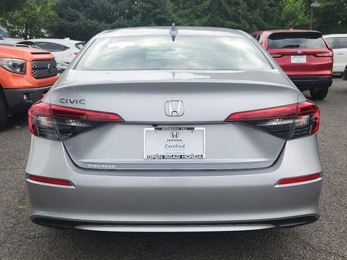 Used 2023 Honda Civic EX image 5