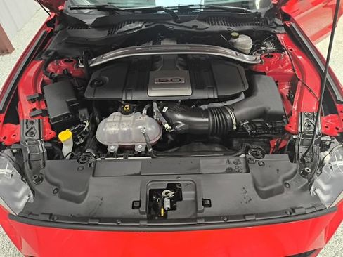 Used 2019 Ford Mustang GT Premium w/ GT Performance Package RWD image 19