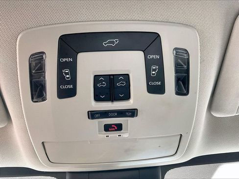 Used 2021 Toyota Sienna XLE w/ XLE Plus Package AWD/4WD image 27