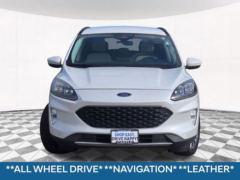 Used 2021 Ford Escape Titanium image 2