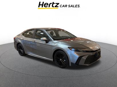 Used 2025 Toyota Camry SE