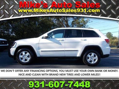 Used 2011 Jeep Grand Cherokee Laredo image 1
