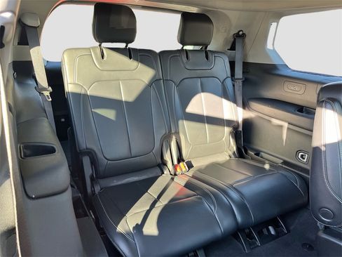 Used 2021 Jeep Grand Cherokee L Limited image 25